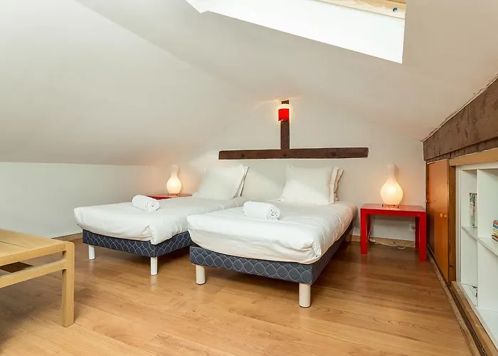 Maisonnee - A Charming Haven Daire *